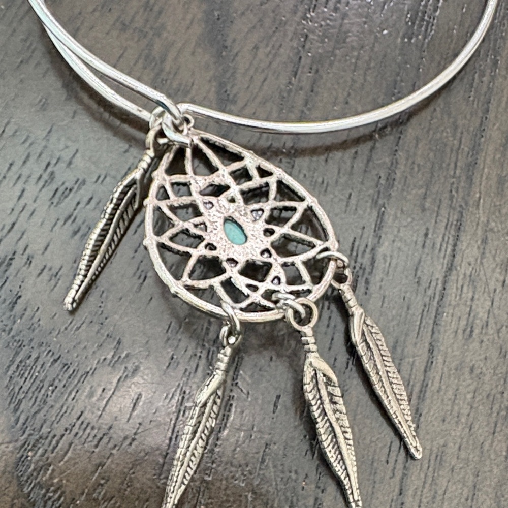 Turquoise Dreamcatcher Silver Bracelet - Picture 4 of 4